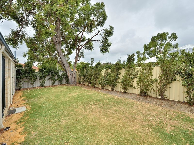 2 Golden Grove, Coodanup WA 6210