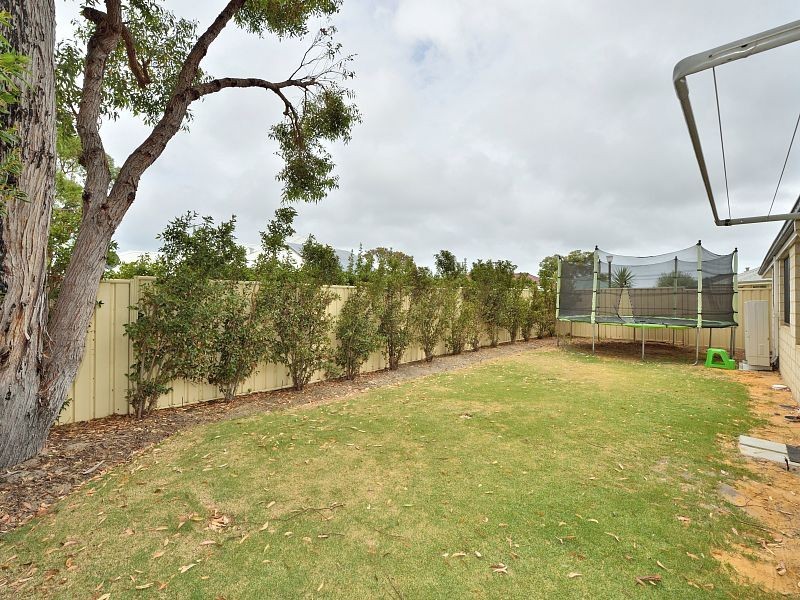 2 Golden Grove, Coodanup WA 6210