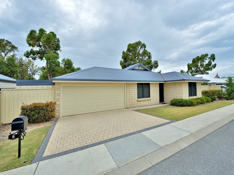 2 Golden Grove, Coodanup WA 6210