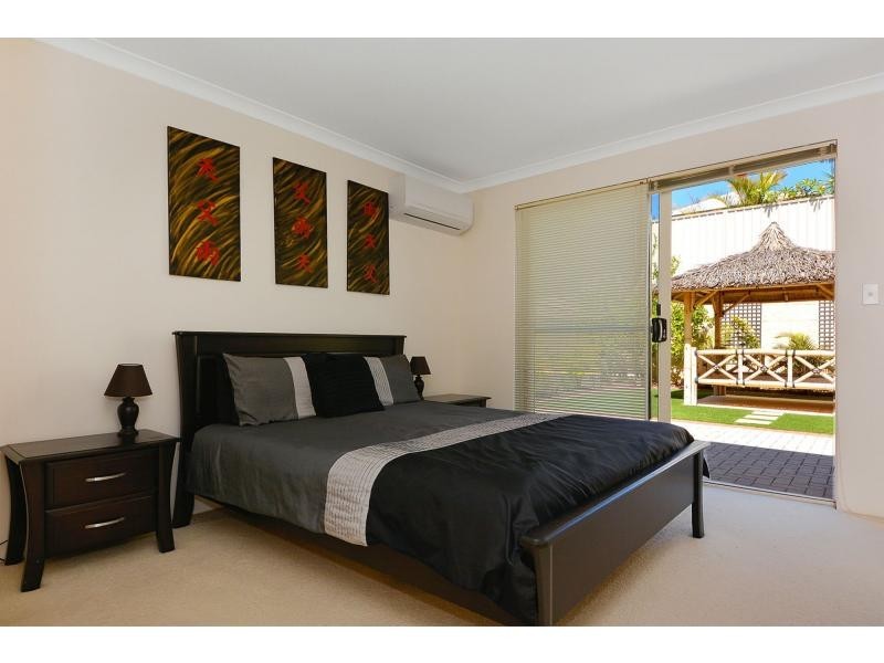 18 Firenze Loop, Landsdale WA 6065