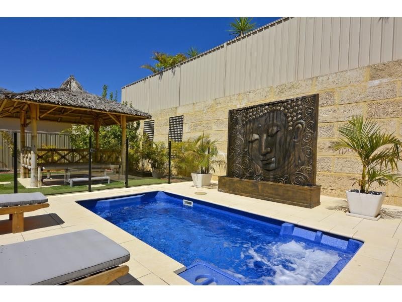 18 Firenze Loop, Landsdale WA 6065