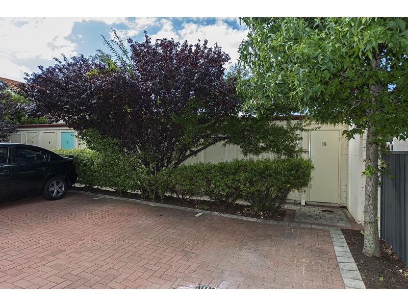 17/34 Comer Street, Como WA 6152