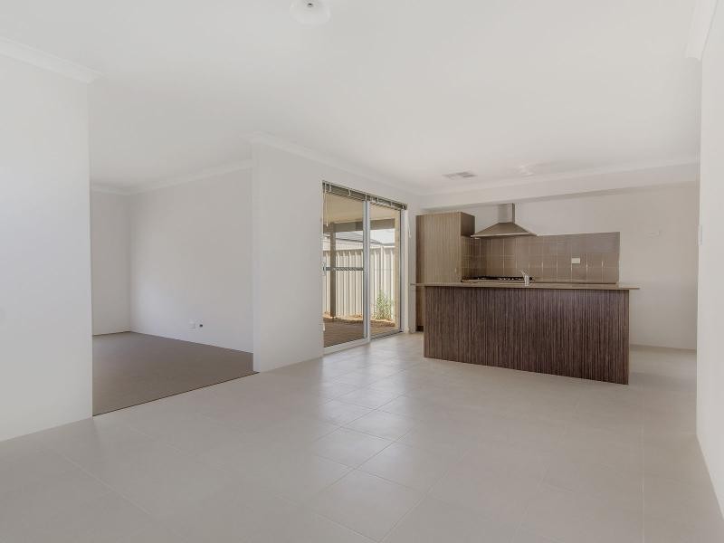 40 Molonglo Crescent, Baldivis WA 6171