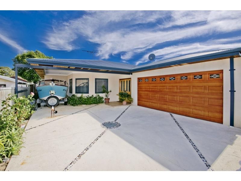 9A Eden Street, Innaloo WA 6018