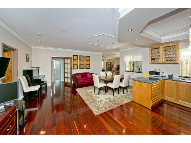 9A Eden Street, Innaloo WA 6018