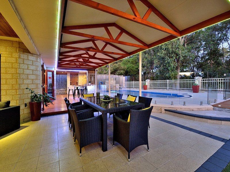 46 Summerlea Avenue, Meadow Springs WA 6210