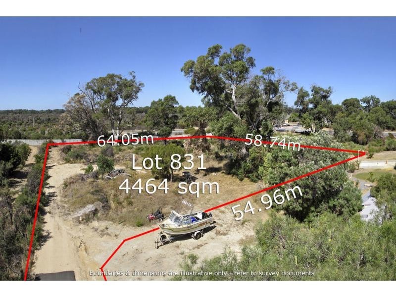 10 Trenant Park Gardens, Golden Bay WA 6174