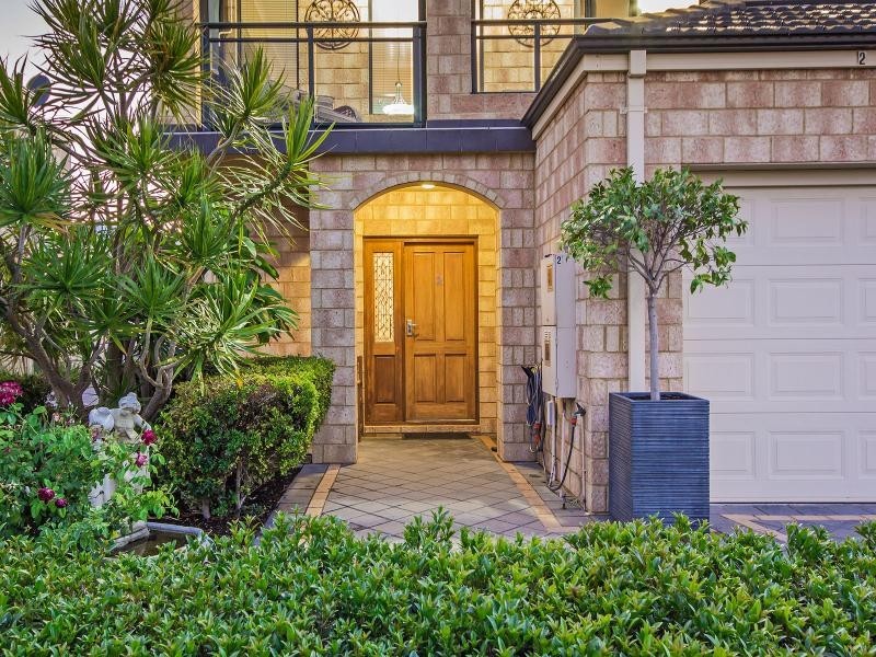 2/7 Victoria Street, Rockingham WA 6168