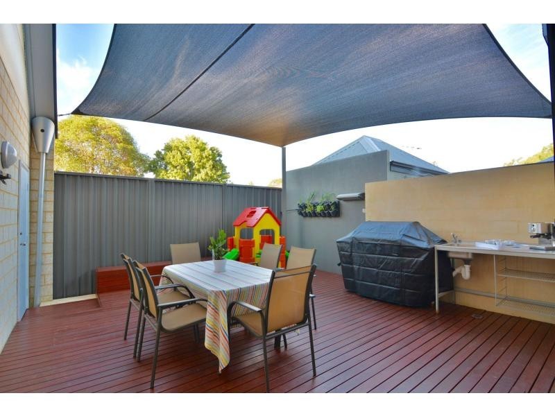 193a Huntriss Road, Doubleview WA 6018