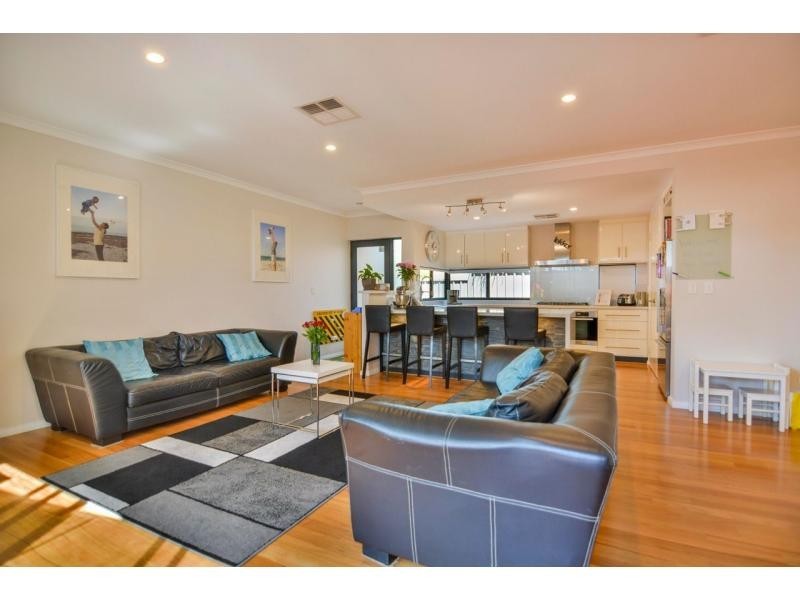 193a Huntriss Road, Doubleview WA 6018