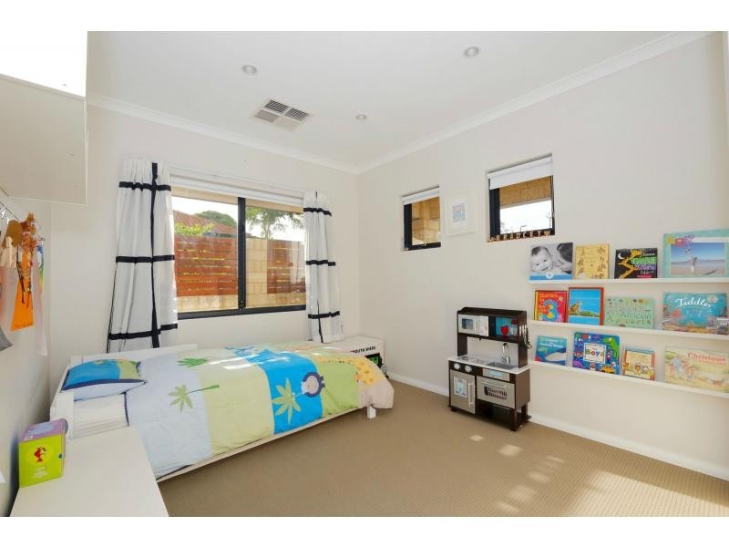 193a Huntriss Road, Doubleview WA 6018