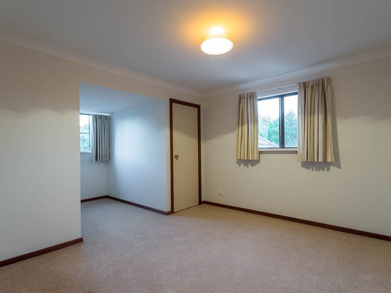 54 Blackwood Drive, Mount Nasura WA 6112