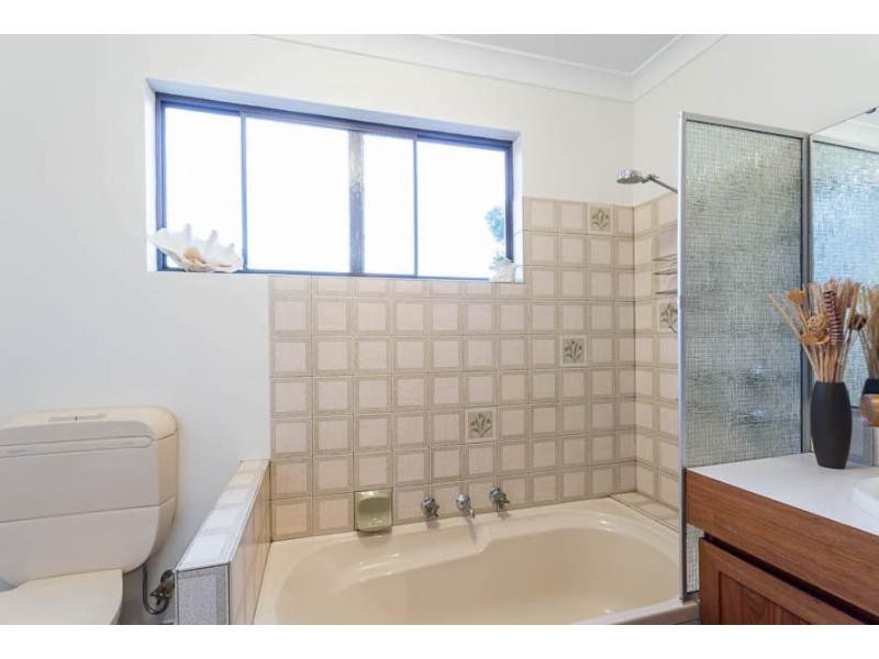 54 Blackwood Drive, Mount Nasura WA 6112