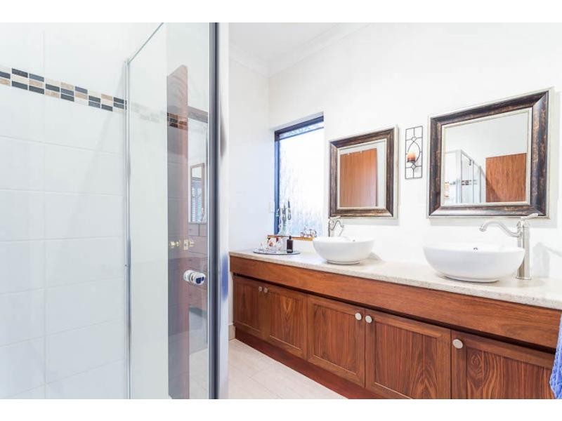 54 Blackwood Drive, Mount Nasura WA 6112