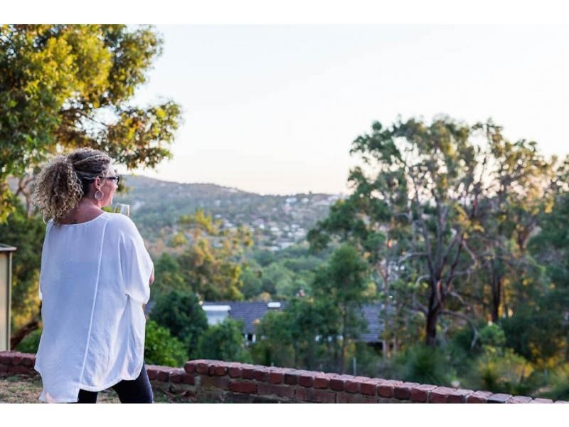 54 Blackwood Drive, Mount Nasura WA 6112