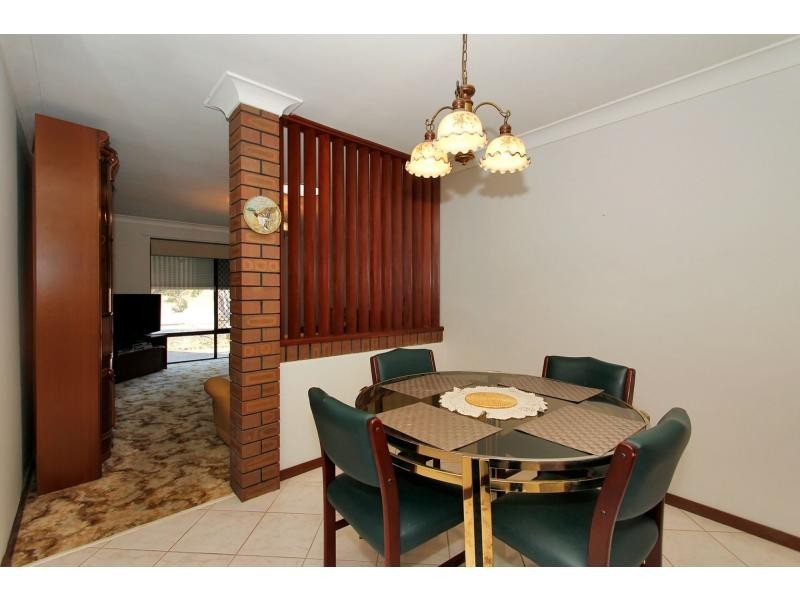 68 GLADSTONE Avenue, Swan View WA 6056