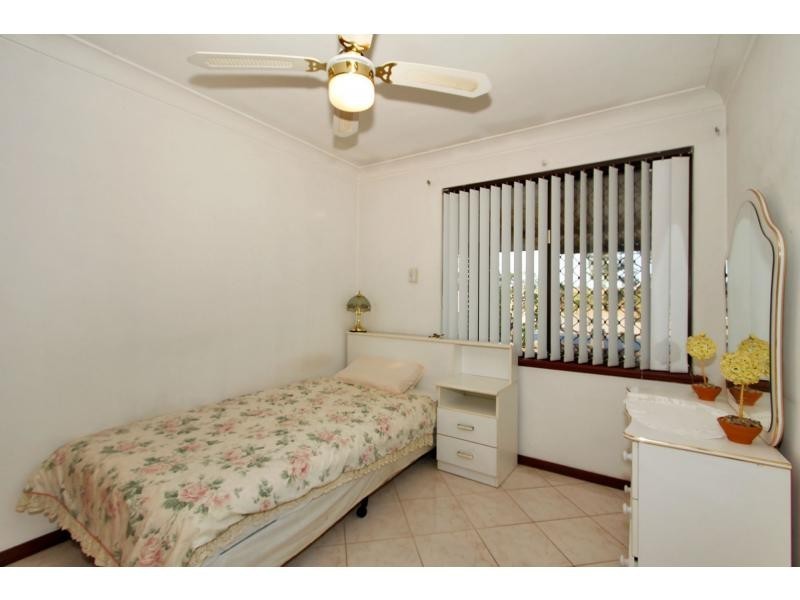 68 GLADSTONE Avenue, Swan View WA 6056