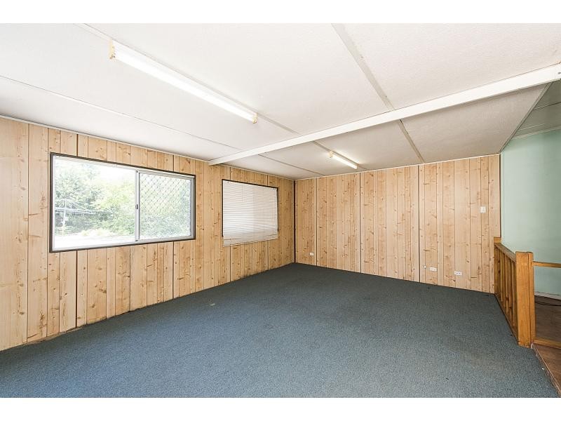 9 Waimea Road, Safety Bay WA 6169