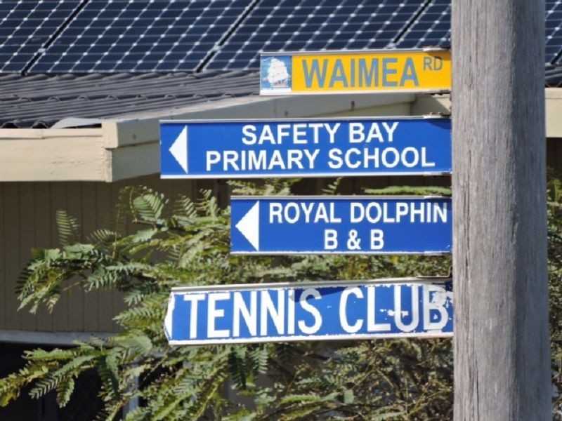 9 Waimea Road, Safety Bay WA 6169