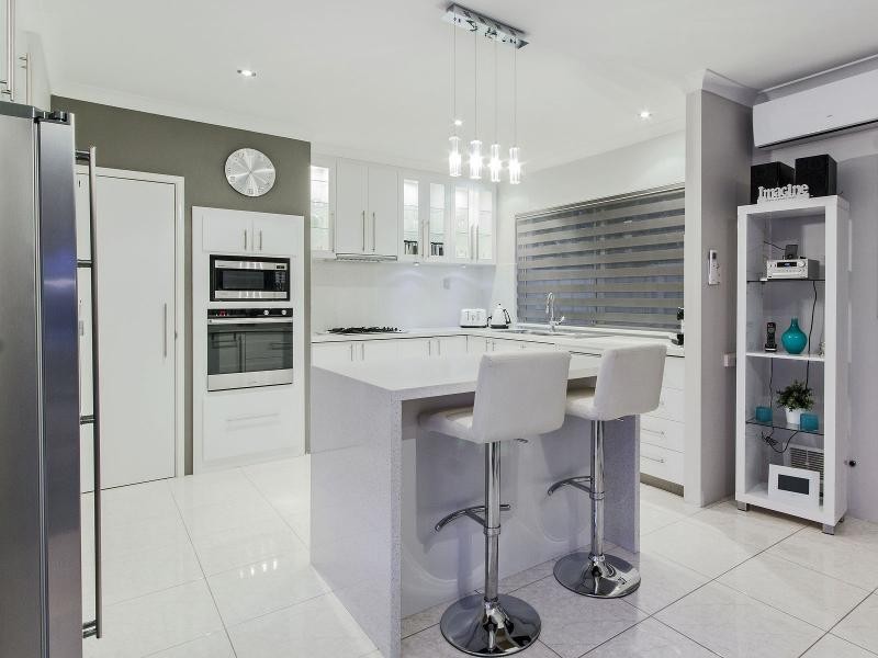 1/16 Harrison Street, Rockingham WA 6168