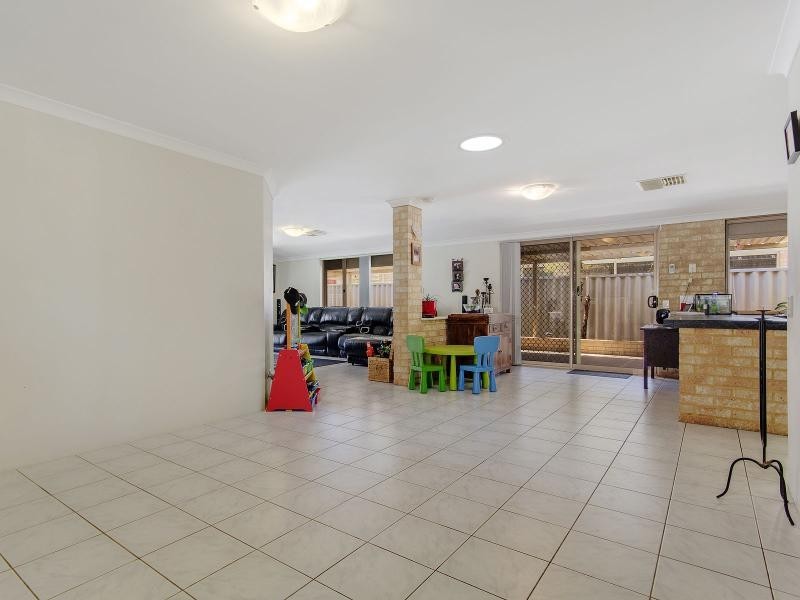 7 Paperbark Mews, Warnbro WA 6169