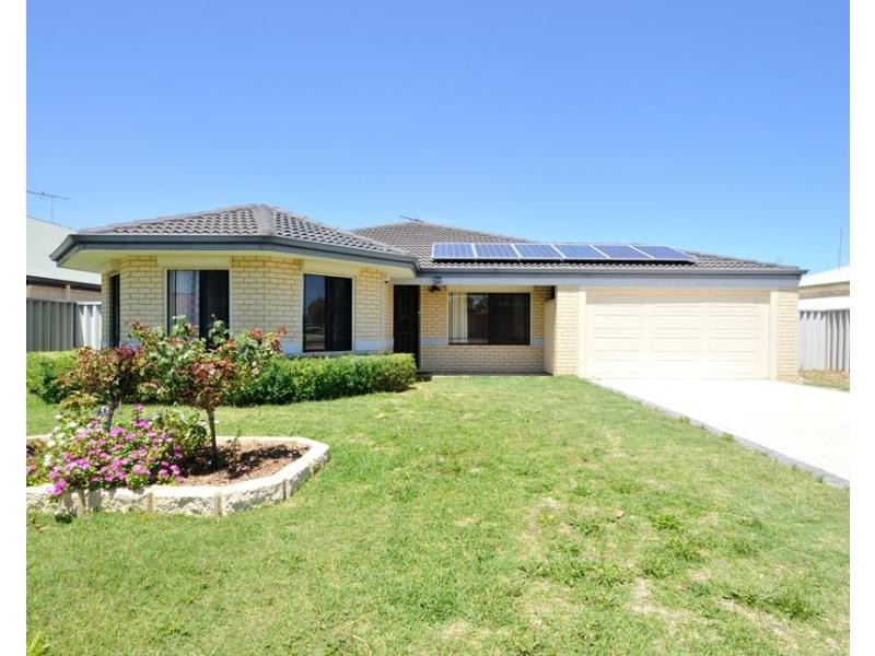 62 Montoro Drive, Port Kennedy WA 6172