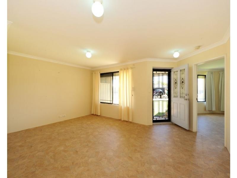 62 Montoro Drive, Port Kennedy WA 6172