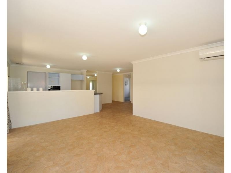 62 Montoro Drive, Port Kennedy WA 6172