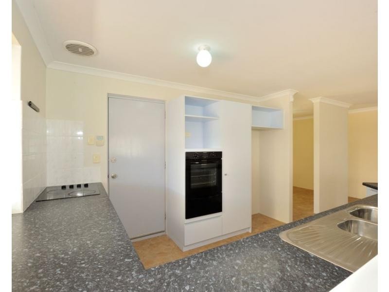 62 Montoro Drive, Port Kennedy WA 6172