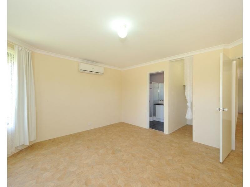62 Montoro Drive, Port Kennedy WA 6172