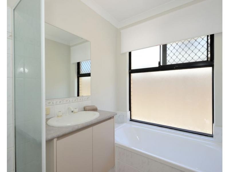 62 Montoro Drive, Port Kennedy WA 6172