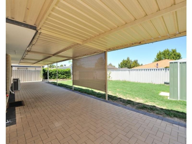 62 Montoro Drive, Port Kennedy WA 6172