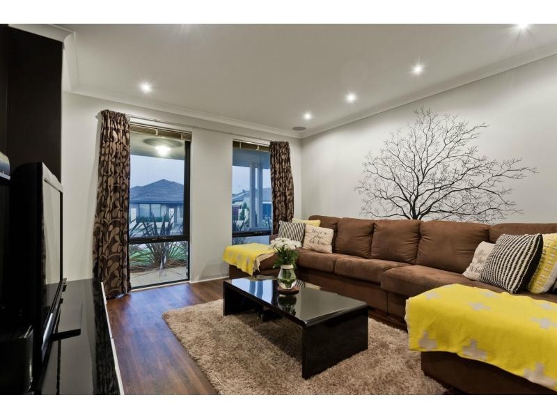 3 Teocote Crescent, Aubin Grove WA 6164
