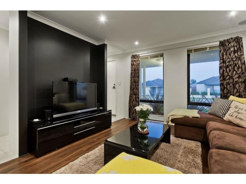 3 Teocote Crescent, Aubin Grove WA 6164