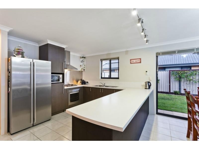 3 Teocote Crescent, Aubin Grove WA 6164