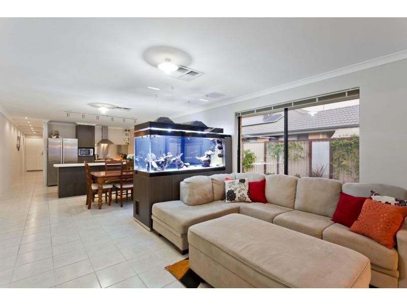 3 Teocote Crescent, Aubin Grove WA 6164