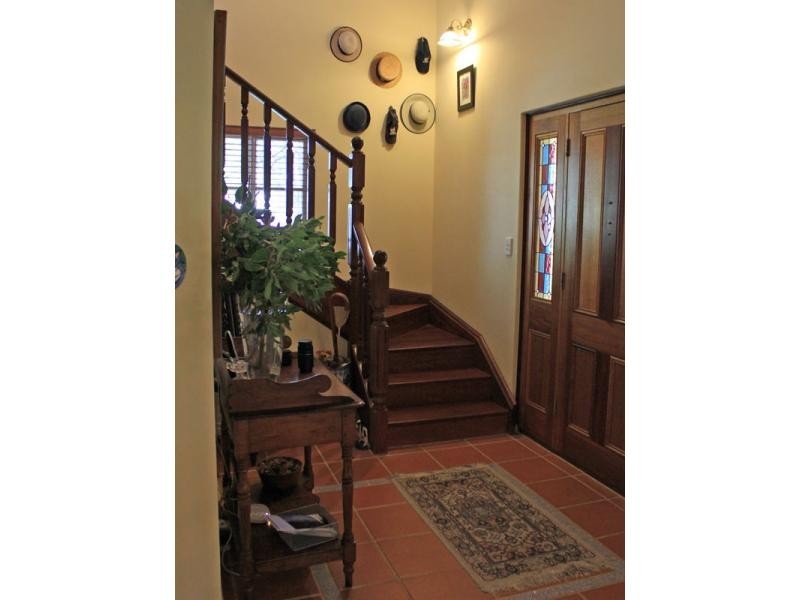 16 Aldam Crescent, Shelley WA 6148