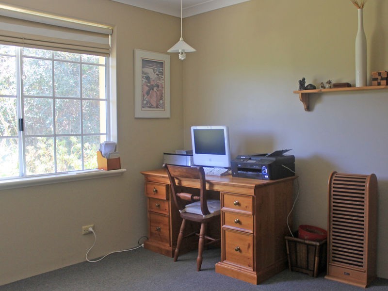 16 Aldam Crescent, Shelley WA 6148