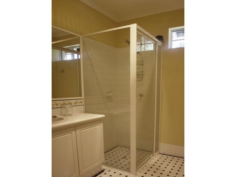 16 Aldam Crescent, Shelley WA 6148