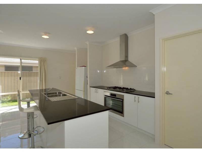 16 Furnival Parade, Baldivis WA 6171