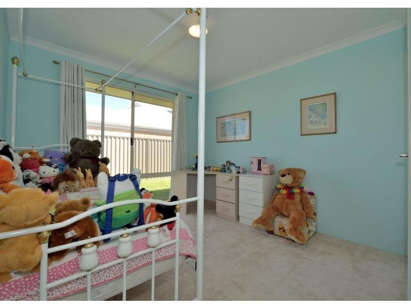 16 Furnival Parade, Baldivis WA 6171