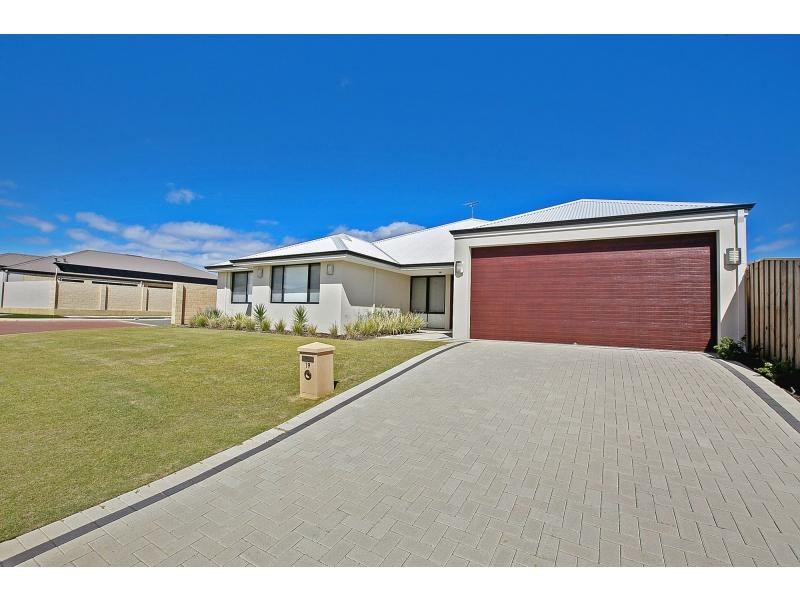 19 Jennerae Bend, Halls Head WA 6210