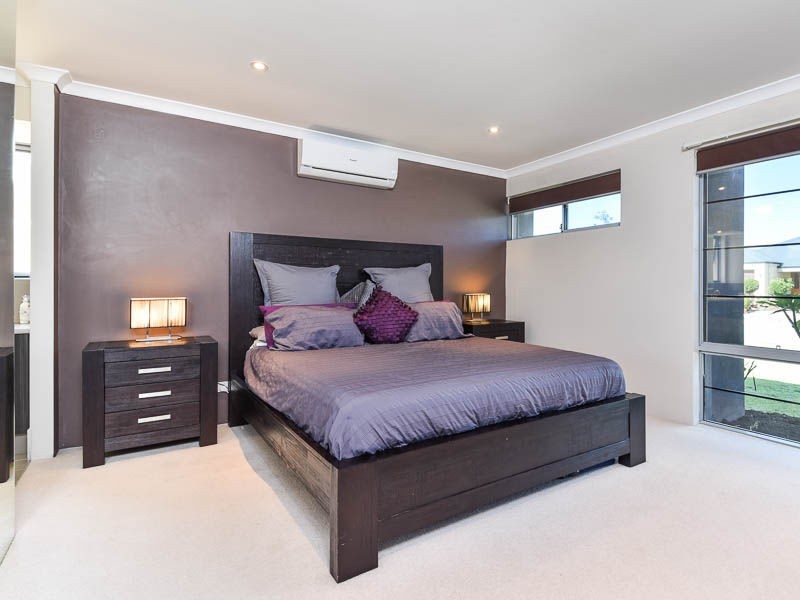 19 Munich Link, Piara Waters WA 6112