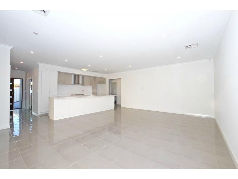 36A, B & C Leeds Street, Dianella WA 6059