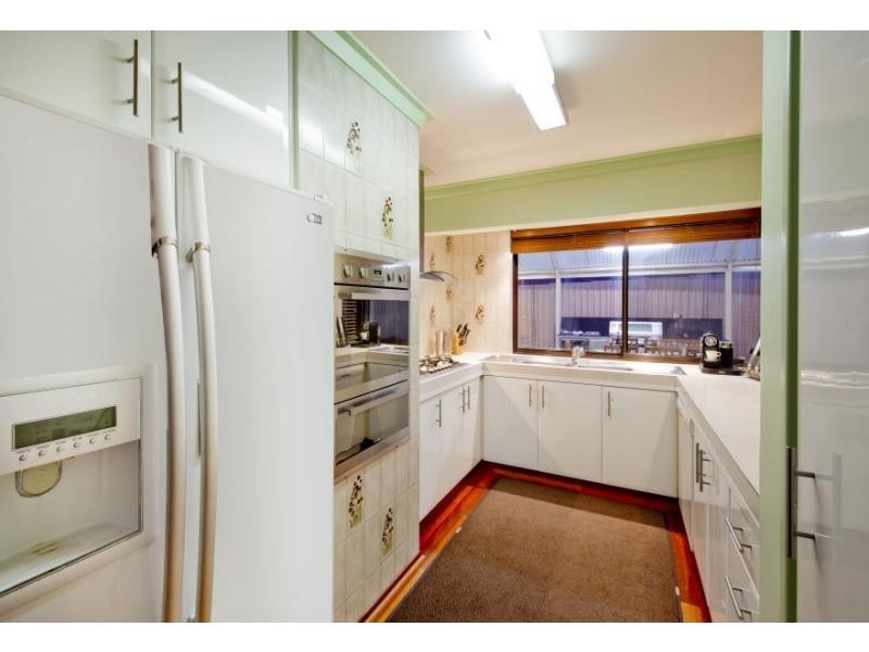 16 Bonsall Place, Carine WA 6020