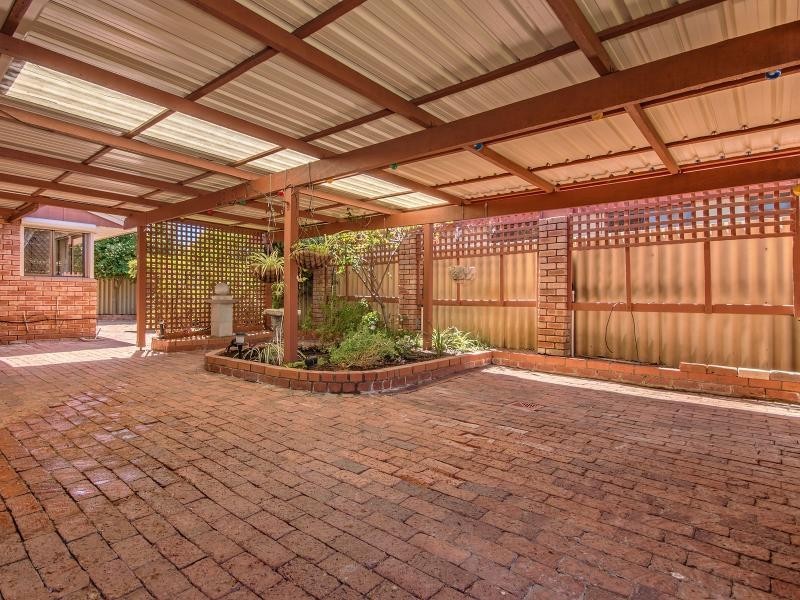 28 Donald Drive, Safety Bay WA 6169