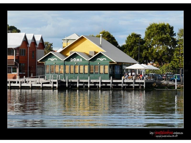 20 Glenelg Way, Meadow Springs WA 6210