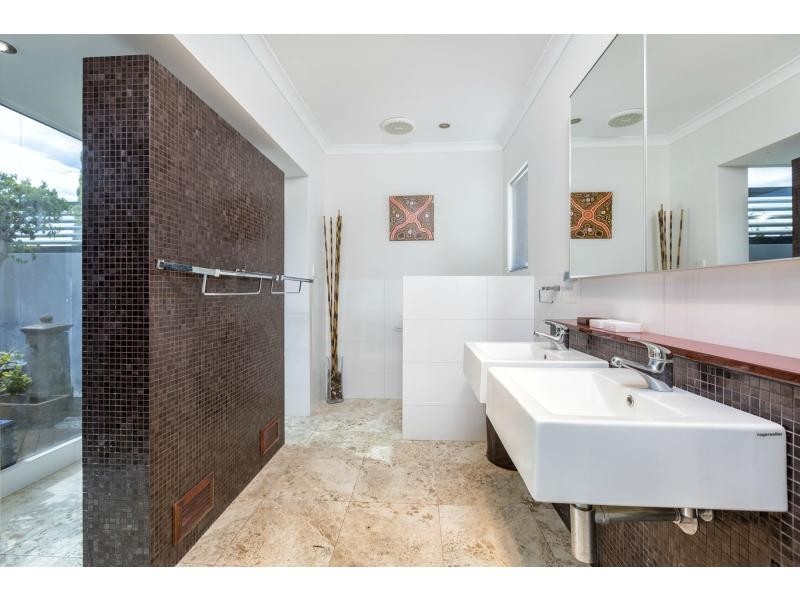 7A Renwick Street, South Perth WA 6151