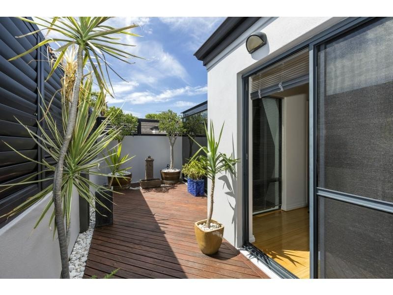 7A Renwick Street, South Perth WA 6151