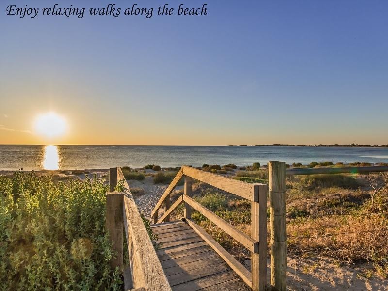 3/7 McLarty Road, Shoalwater WA 6169